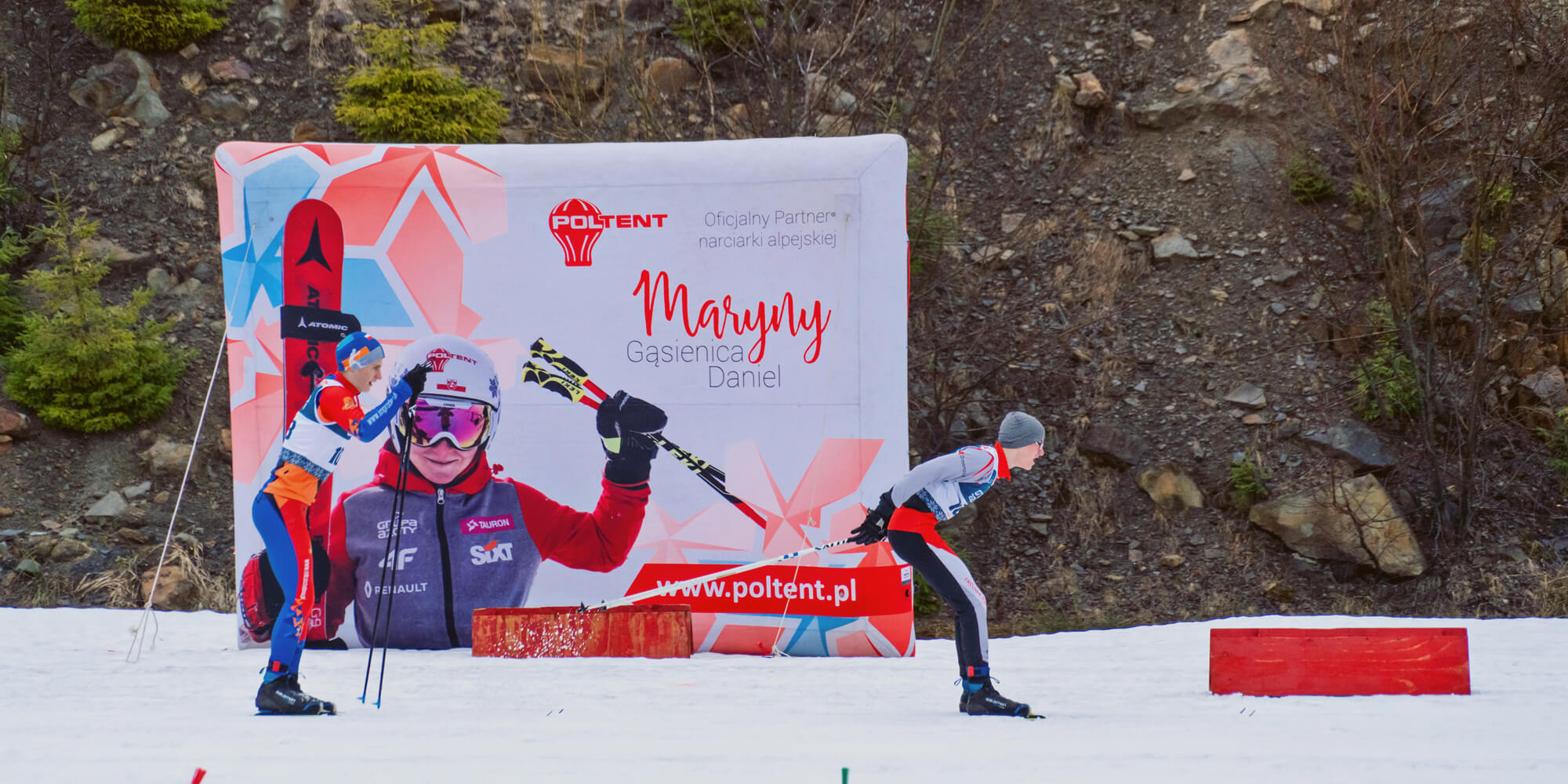 Mistrzostwa w biegach narciarskich - dmuchany billboard ekran VENTO