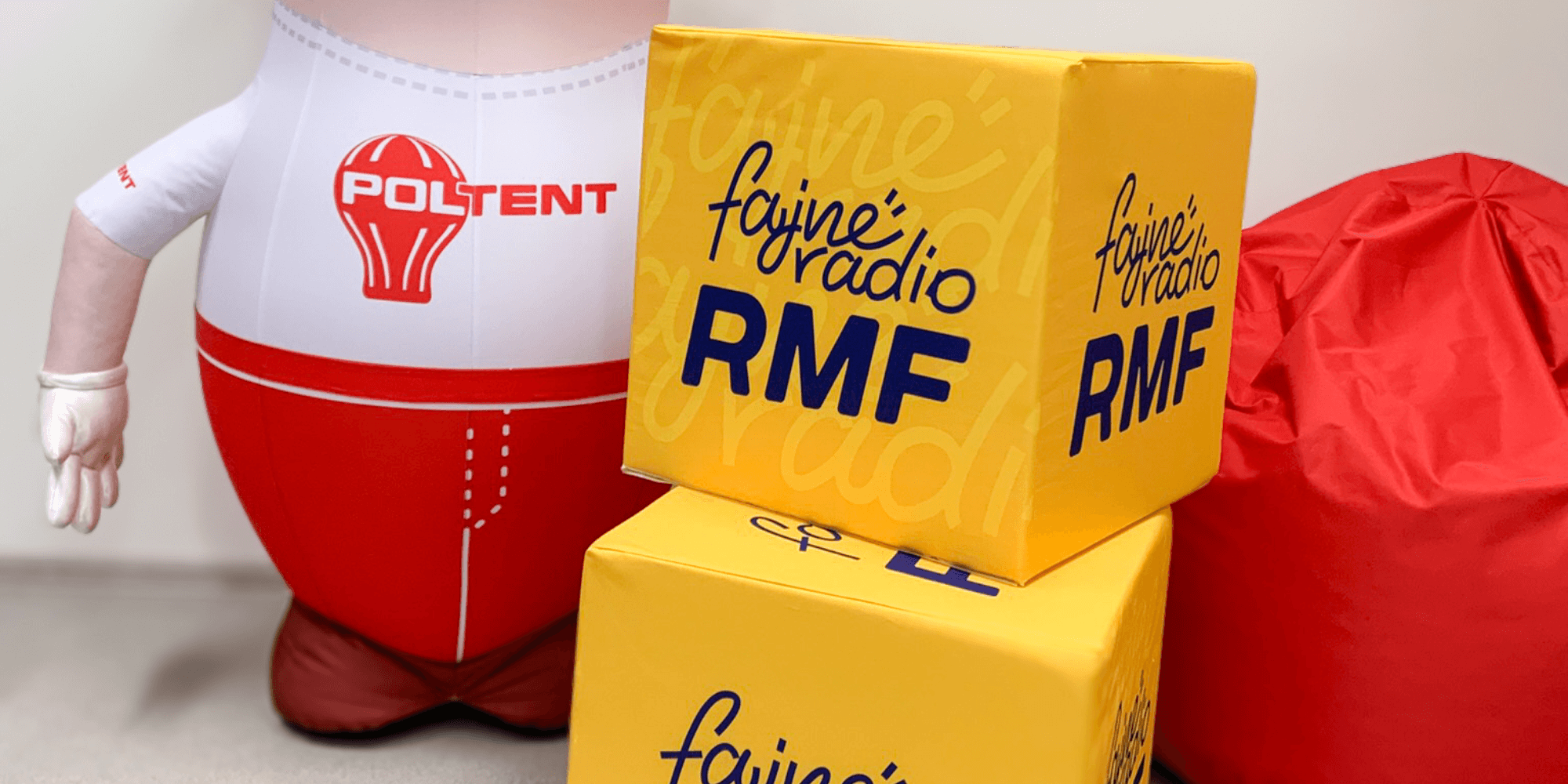 Kostki dla RMF FM