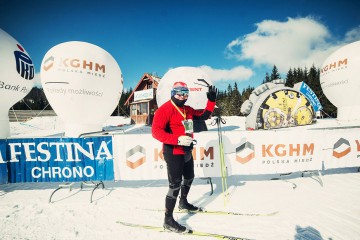 Advertising balloons Beta and Alfa during the winter run in Jakuszyce.