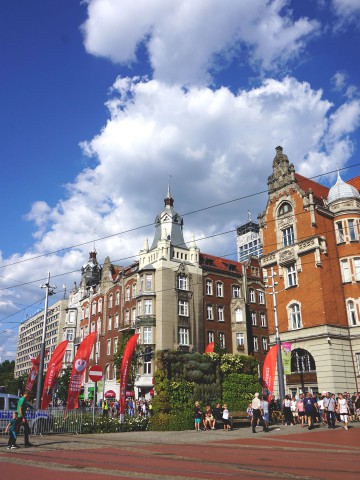 Set of Rider Round advertising flags