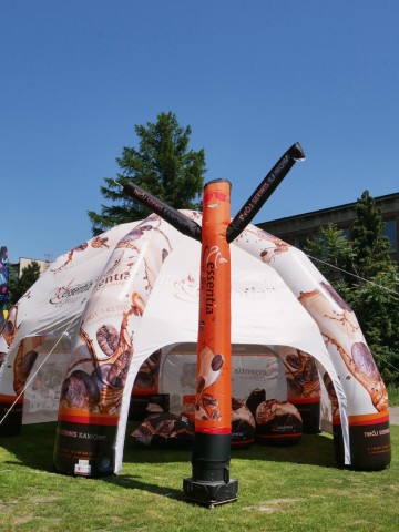 100% printed Airdancer in the company of a Spider pneumatic tent